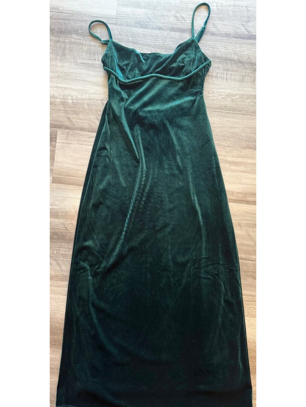 Thirty/Thirty Green Velvet Midi Dress Size Medium